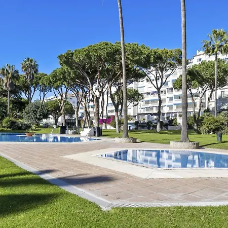 De 2 En Playas Del Duque *