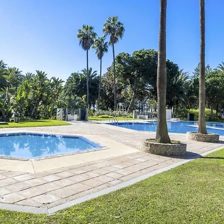 De 2 En Playas Del Duque *