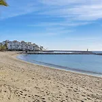 De 2 En Playas Del Duque *