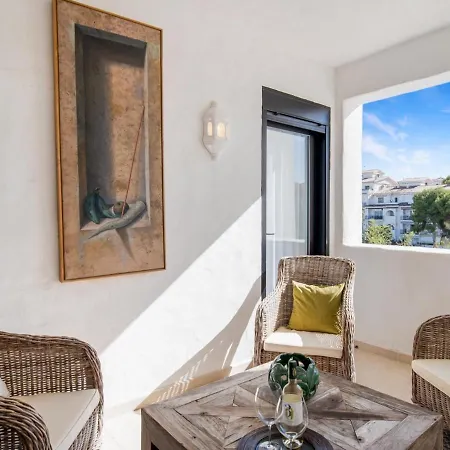 De 2 En Playas Del Duque *