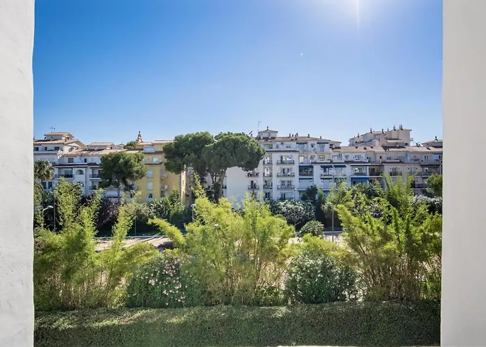 De 2 En Playas Del Duque アパート