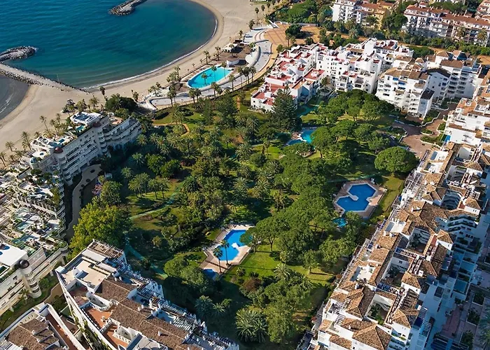 De 2 En Playas Del Duque アパート マルベーリャ