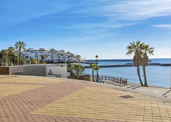 Apartment De 2 En Playas Del Duque Marbella